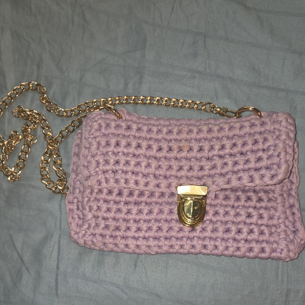 Lavender Crochet Bag With Gold Chain